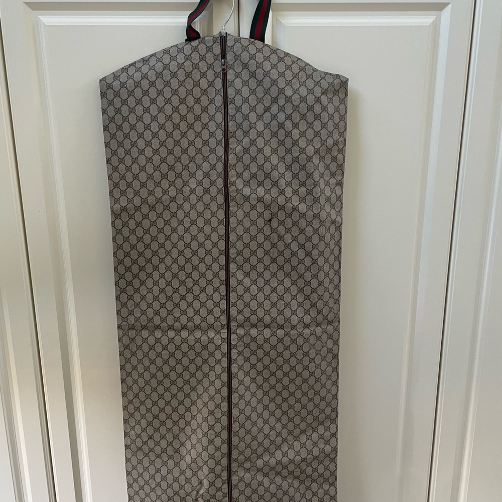 Vintage Gucci hanging bag